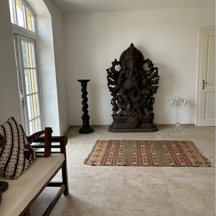 Lord Ganesh hat ein neues Zuhause gefunden.