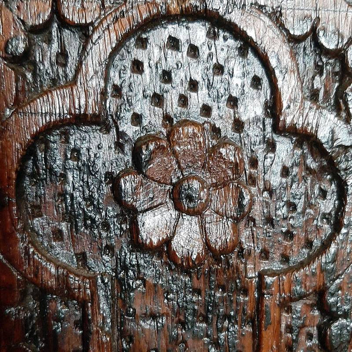 Säule aus Nordpakistan - Detail