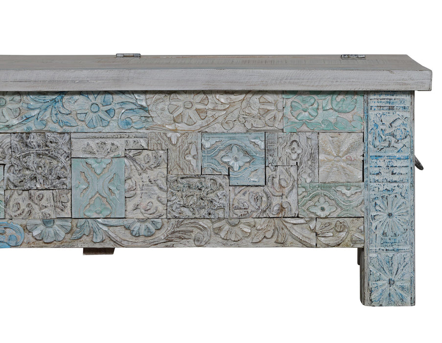 Geschnitze Truhe shabby chic